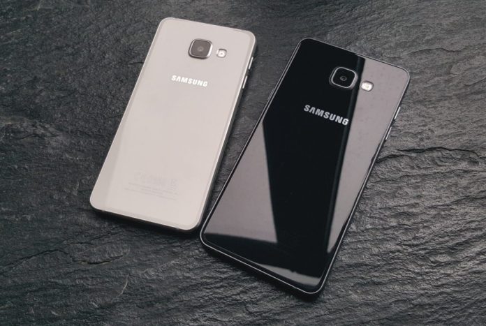 Install Lineage OS 15.1 on Samsung Galaxy A3 How to Install Lineage OS 15.1 on Samsung Galaxy A3, Install Android 8.0.1 Oreo on Samsung Galaxy A3, Install Lineage OS 15.1 on Samsung Galaxy A3