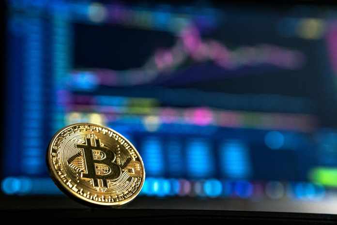 andre-francois-mckenzie-iGYiBhdNTpE-unsplash (1) Key Uses of Blockchain
