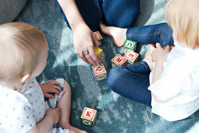Raise a Multilingual Kid